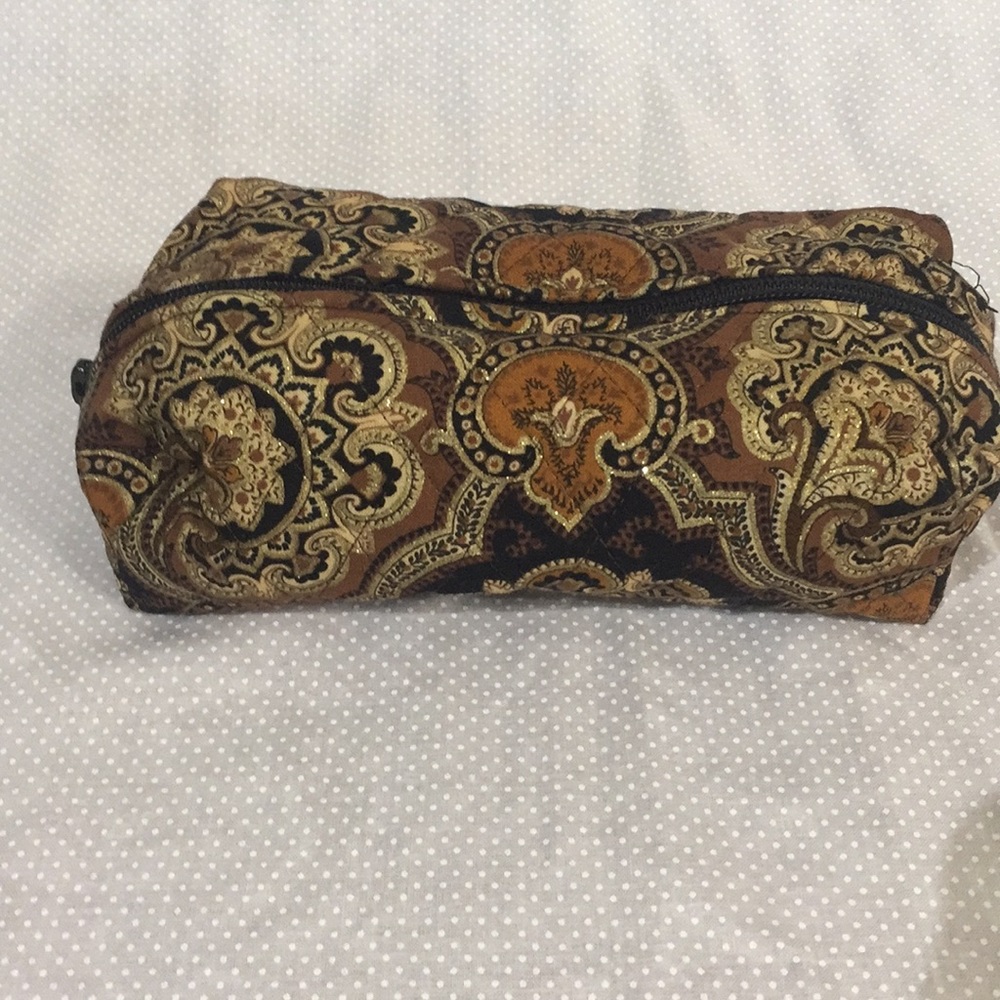 Fabric make-up case.